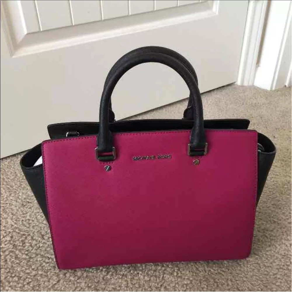 mk large selma satchel