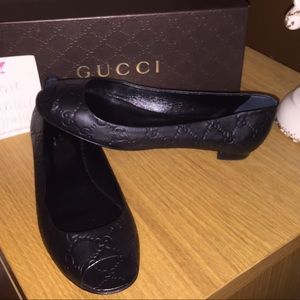 Gucci peep toe flats size 37.5 NEW WITH BOX