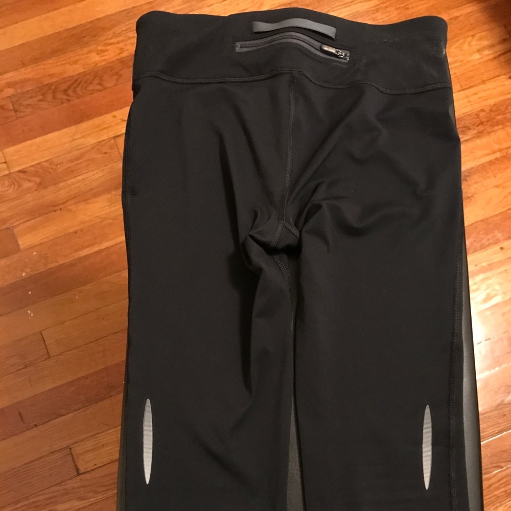 Under Armour Compression Capri - S - image 2