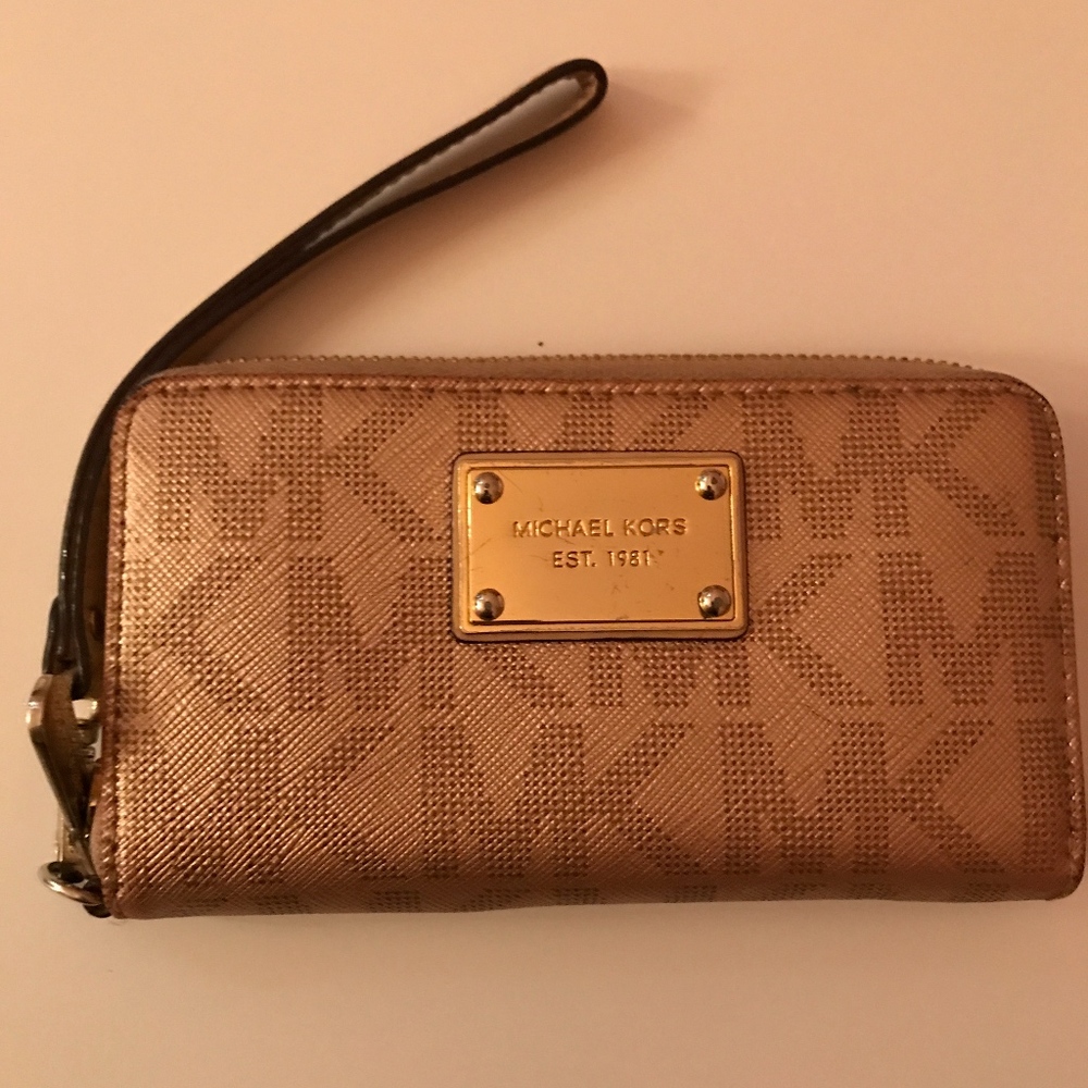 Michael Kors Rose Gold / Pink Wrist Wallet