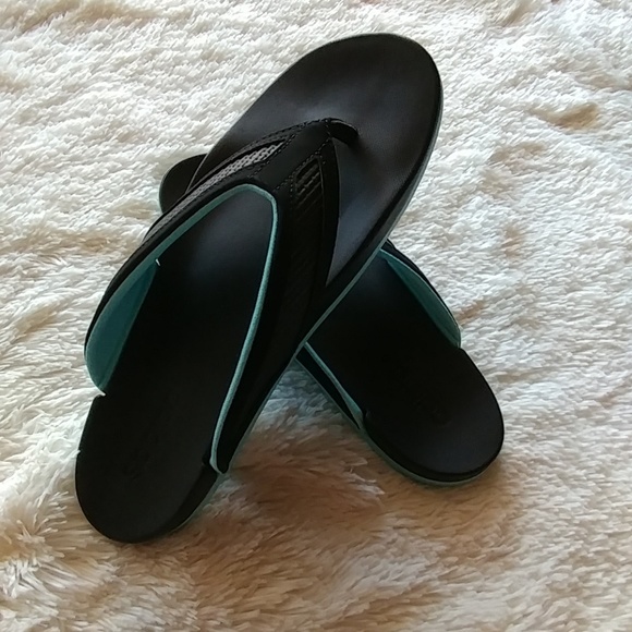 Adidas Sandals - Picture 6 of 7