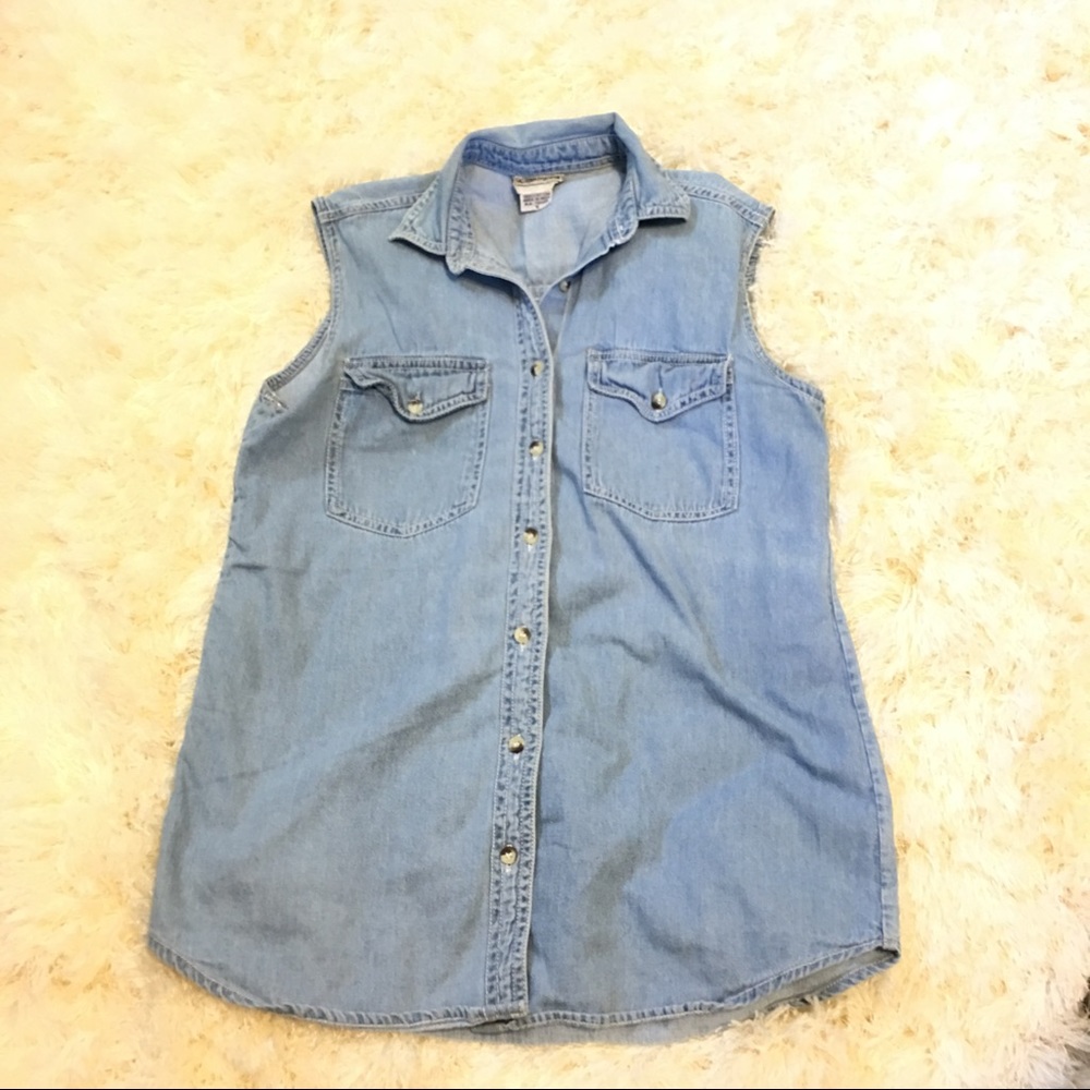 Small denim vest / shirt