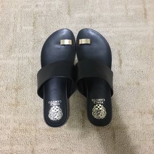Vince Camuto Leather Gold Toe Ring Black Sandals