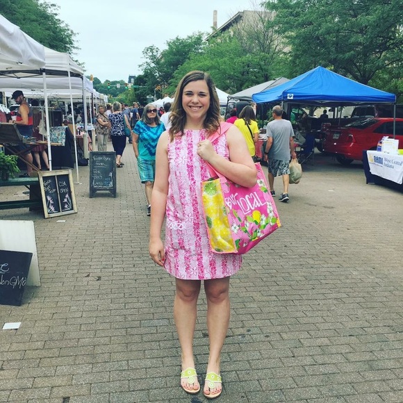 Meet the Posher - Picture 6 of 6