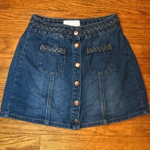 Kendall and Kylie jean skirt!