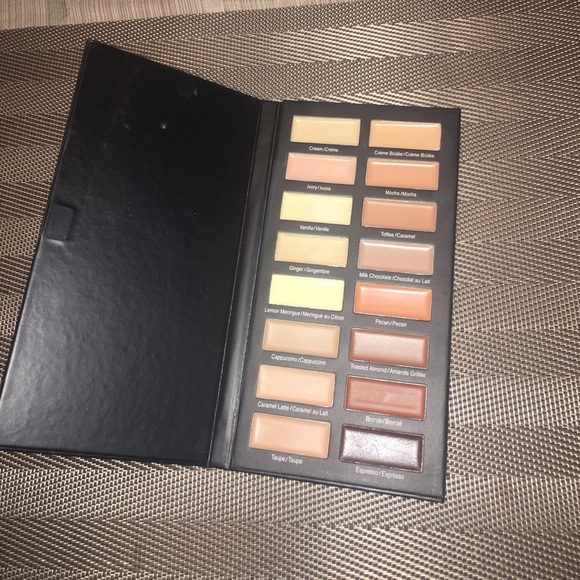 Concealer palette - Picture 2 of 2