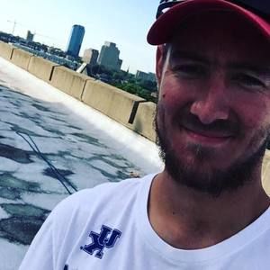 Meet your Posher, Aaron