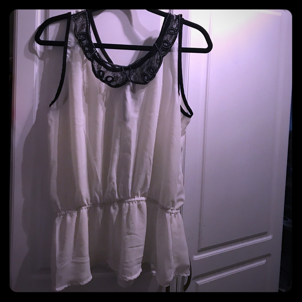 Peter Pan collared top