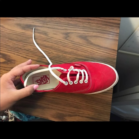 Vans - Picture 2 of 2