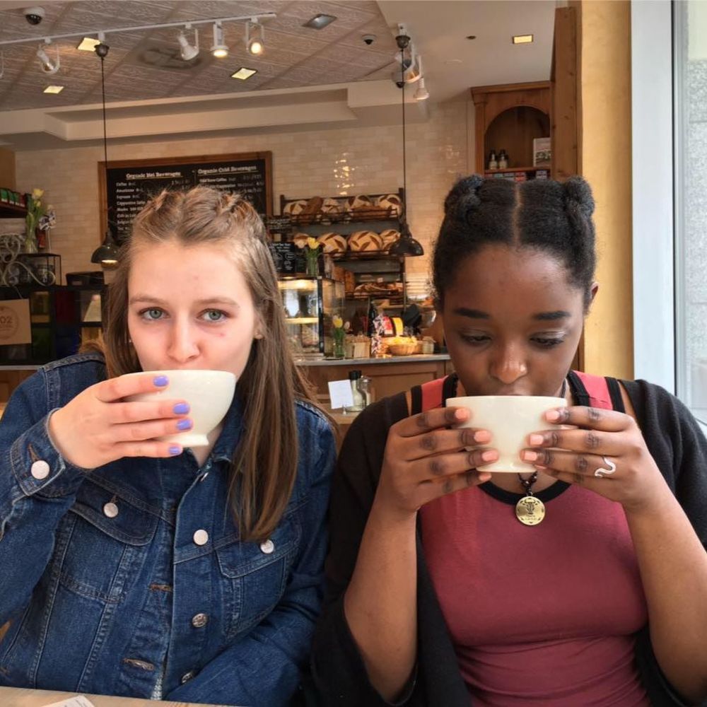 Meet your Posher, Kayla