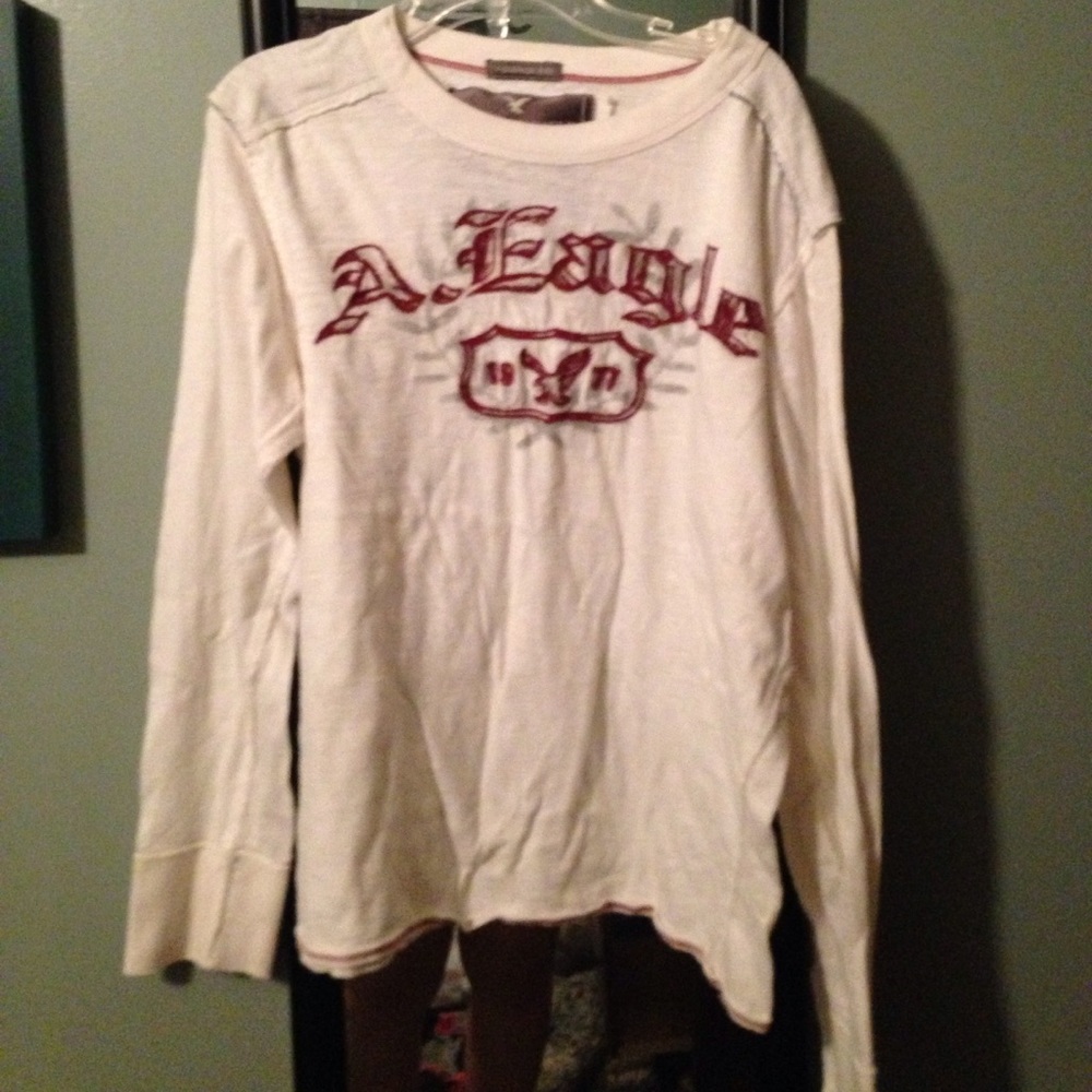 American Eagle white long sleeve tee Men's style
