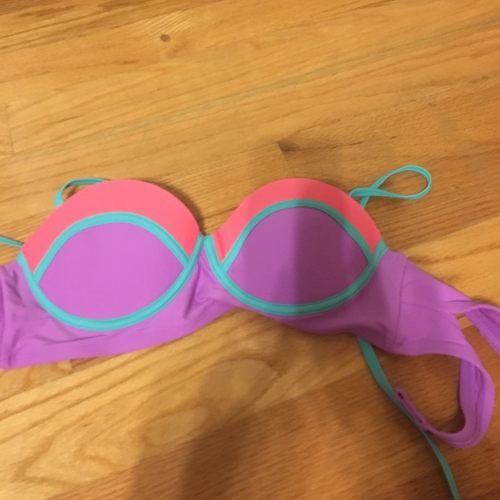 Bathing suit top