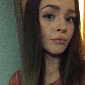 Meet your Posher, Skylar