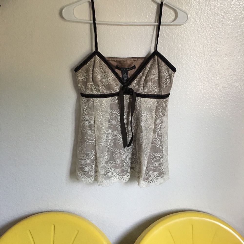 Cute brown and caramel top