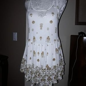Adorable Free People top