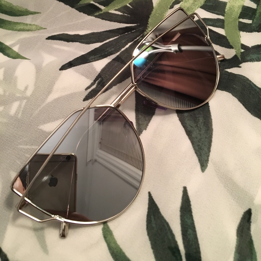 Mirrored Sunglasses