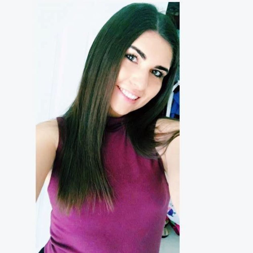 Meet your Posher, Carly