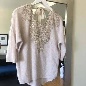 Adorable Romantic Blouse Charming Charlie Sz S