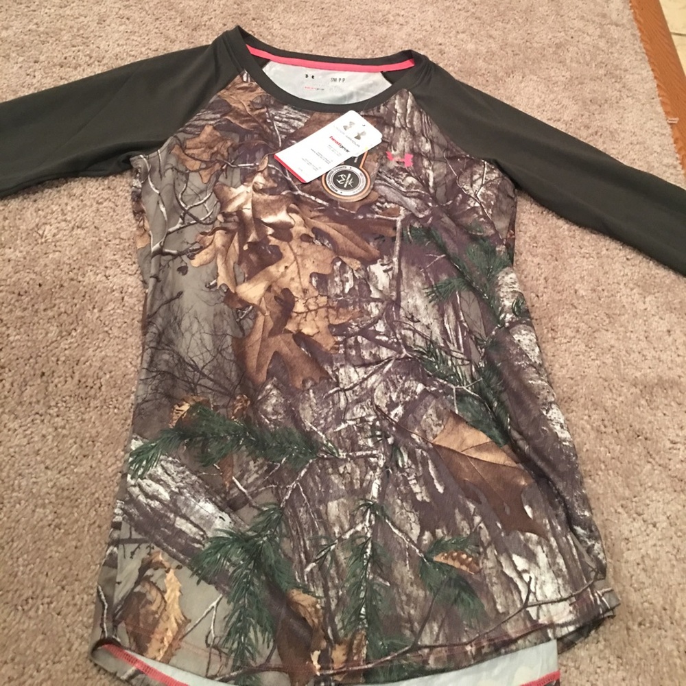 Lowest Price ****Women's Under Armour