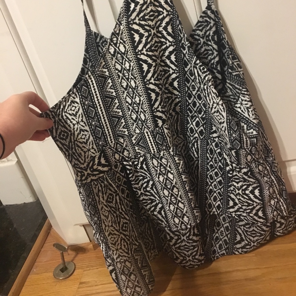 Tank - Picture 2 of 2