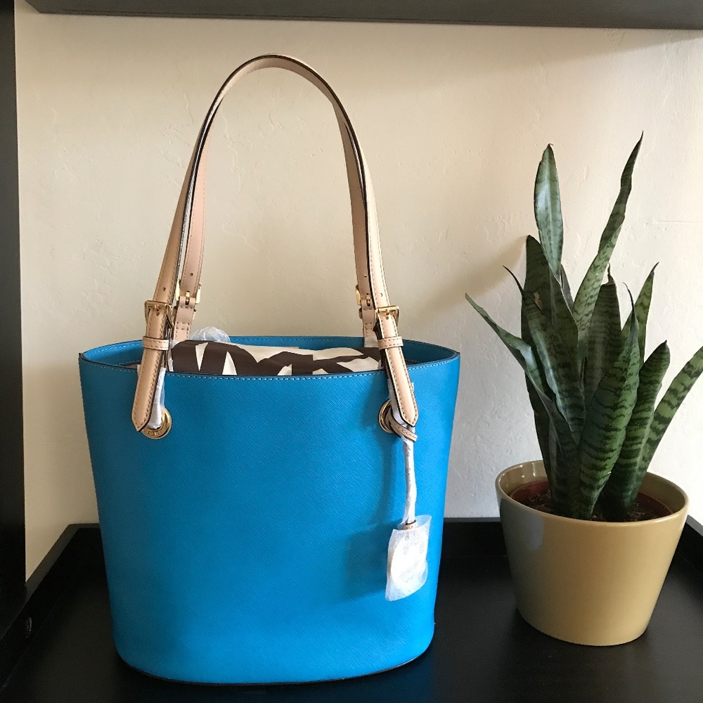 MICHAEL KORS Jet Set Item Medium Tote 38S4YTTT2L