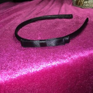 Black bow headband