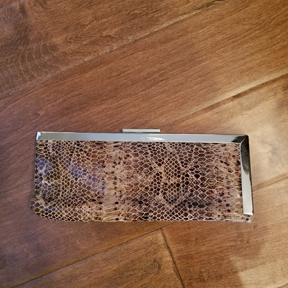 Calvin Klein clutch - Picture 1 of 5