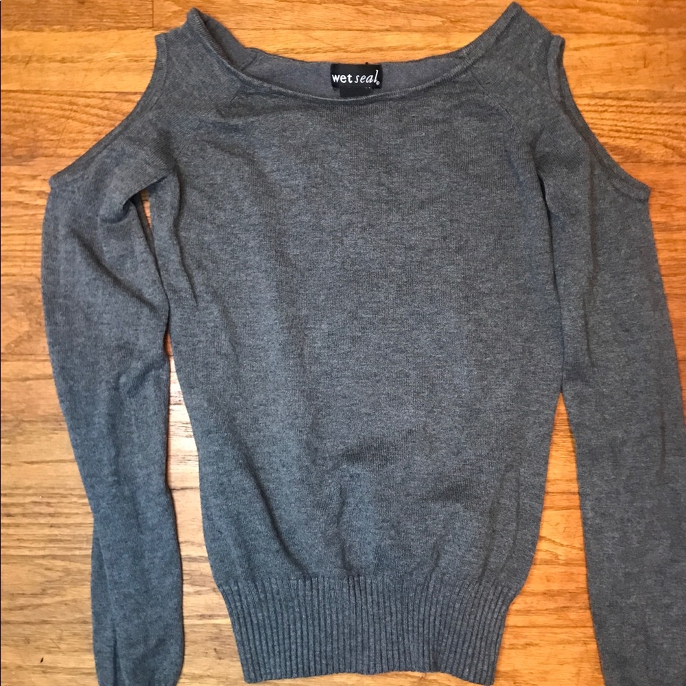 Cold shoulder sweater top.