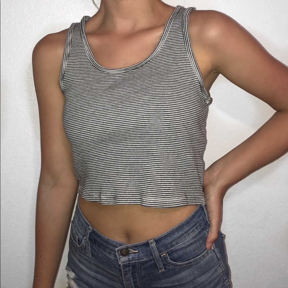 Striped cropped tank top
