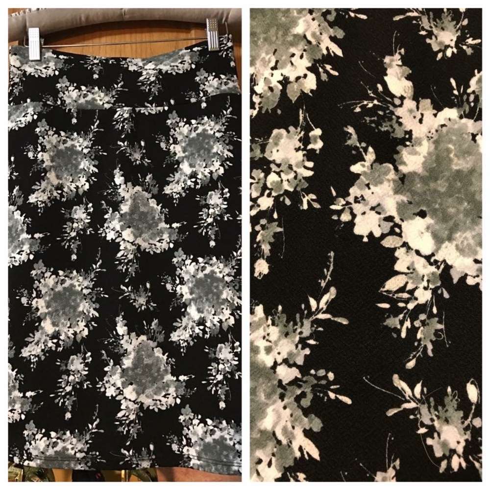 LuLaRoe Cassie skirt