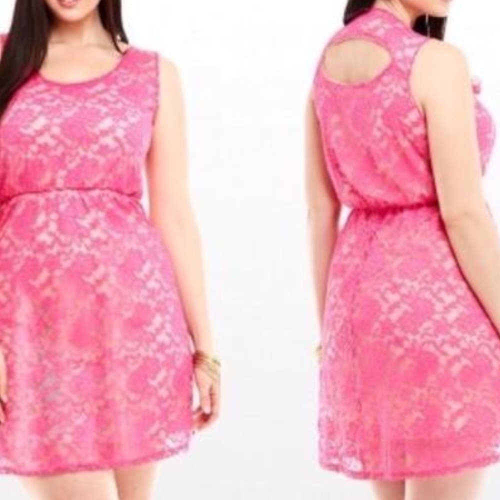 🌷NWOT🌷Pink Lace Dress