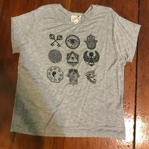 Stylish, casual top!