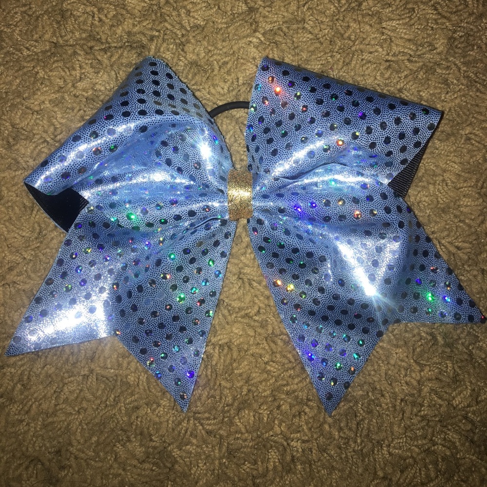 Blue cheer bow