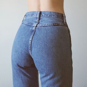 Vintage high waist wrangler jeans