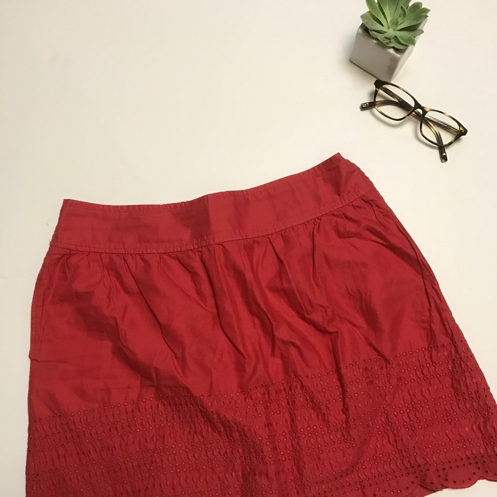 Caslon skirt