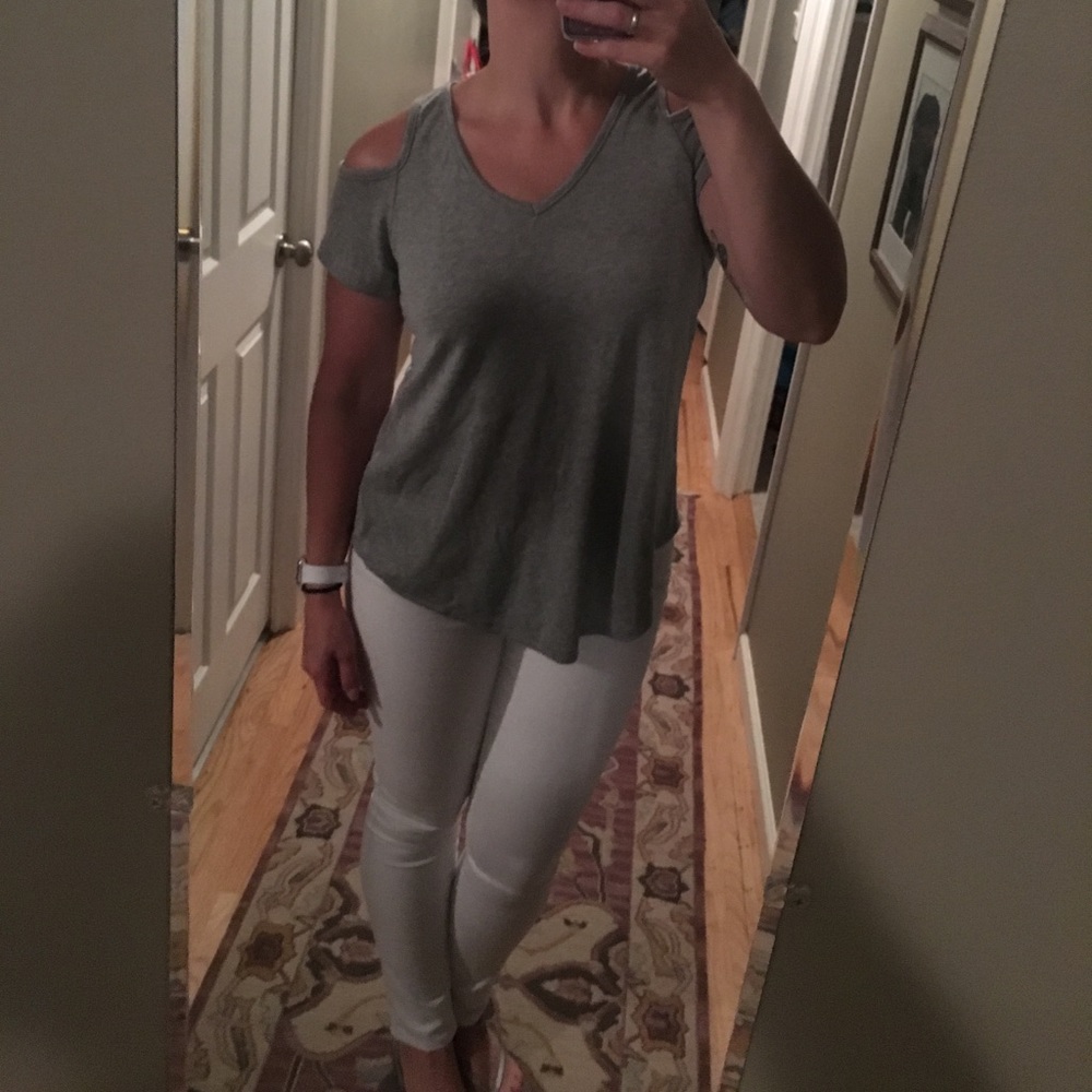 Gray flowy cutout shoulder top