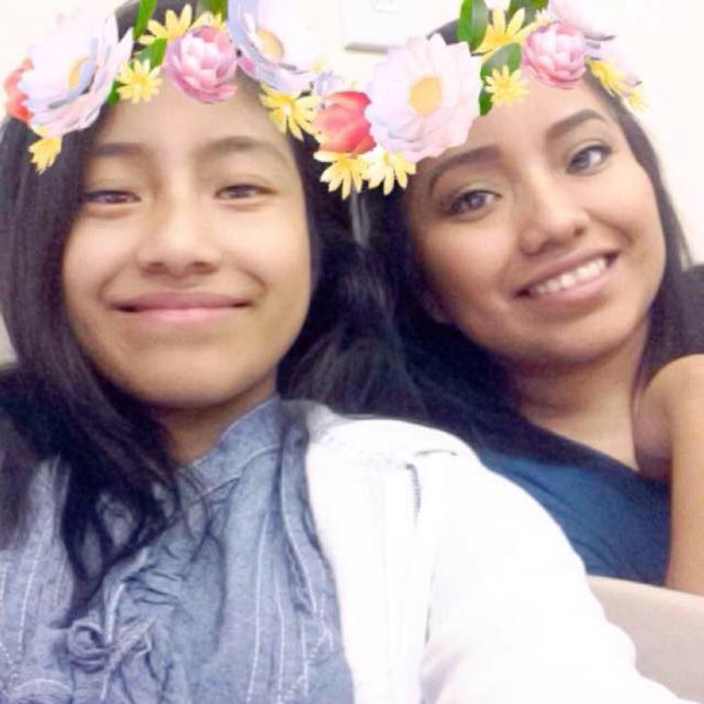 Meet your Posher, Debora