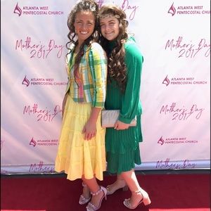 Meet your Posher, Dana