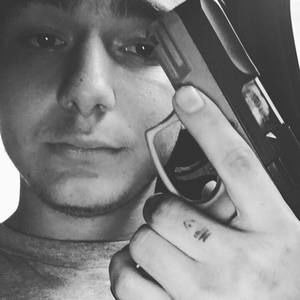 Meet your Posher, Cody