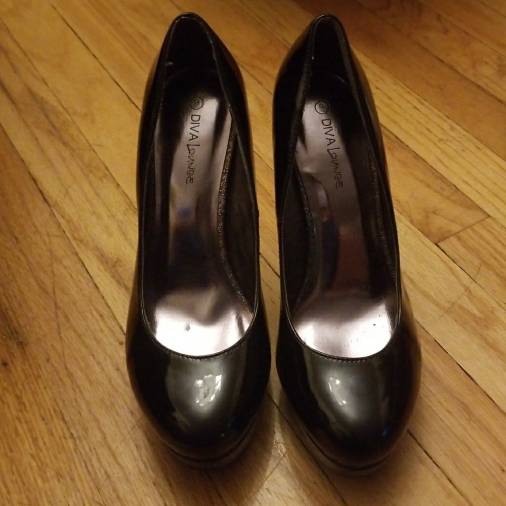 Diva Lounge Black Heels
