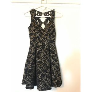 Never worn size S Windsor dress