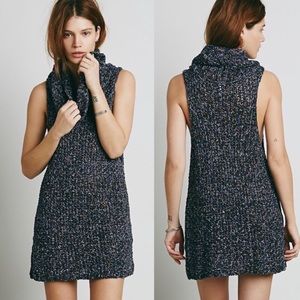 Free People vowel neck sweater tunic