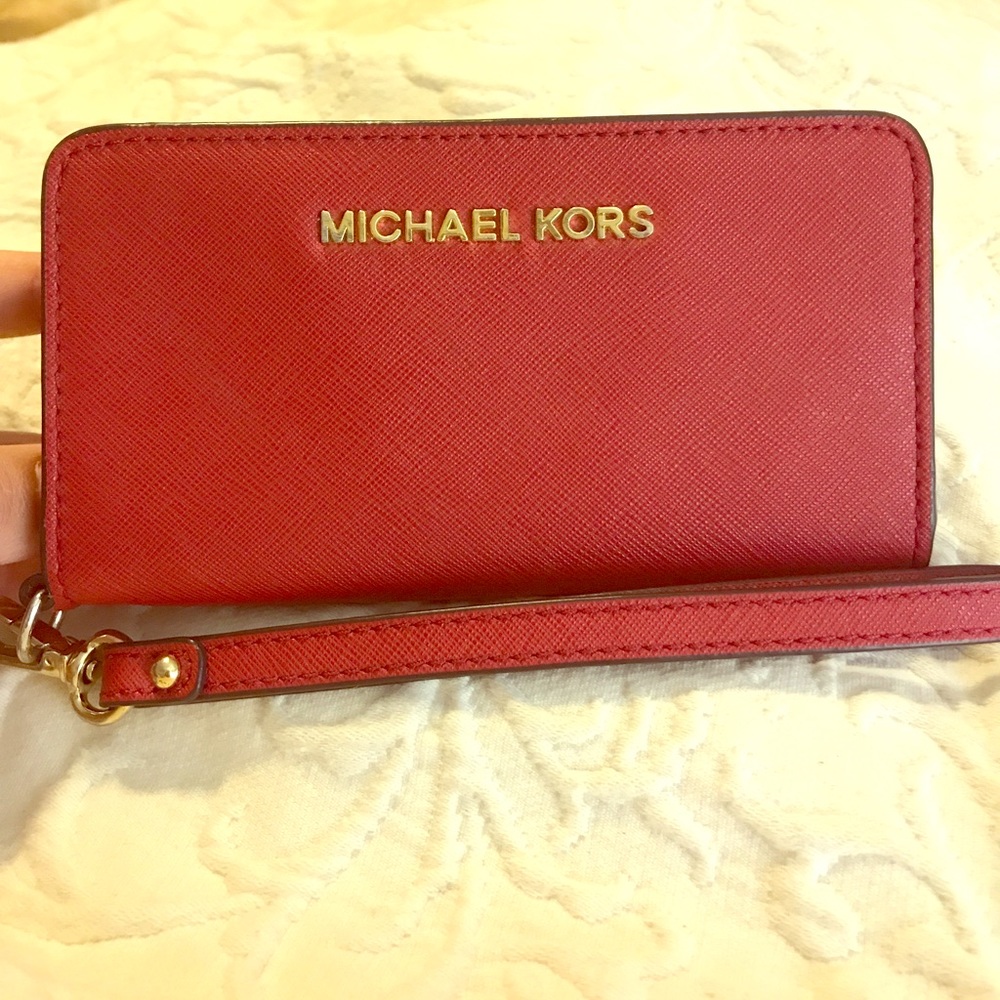 Michael Kors wristlet