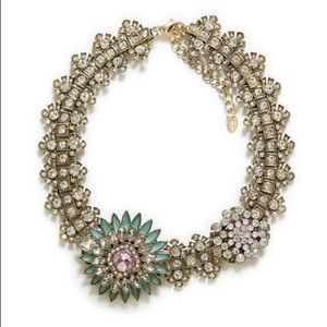 BNWT ZARA crystal flower statement necklace