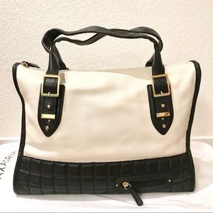 NEW BCBGMAXAZRIA 100% Leather Purse Bag