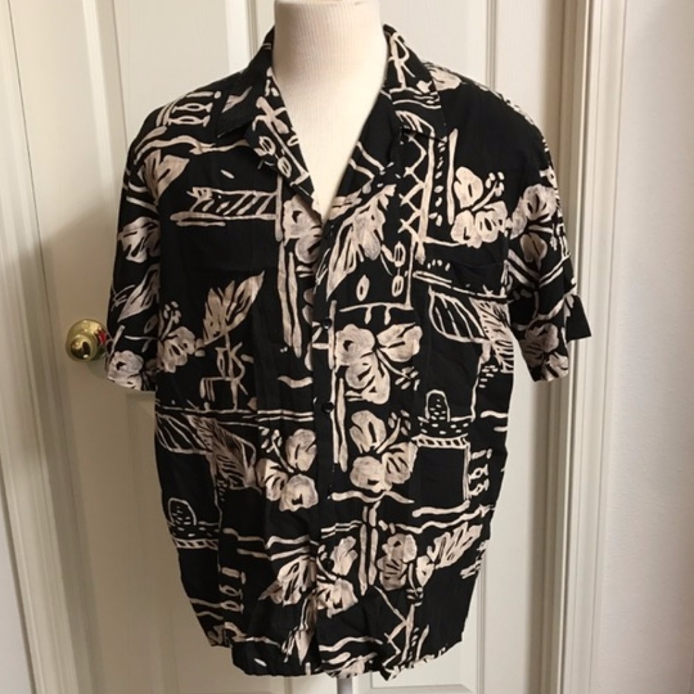 Mens Hilo Hatti Hawaiian shirt large