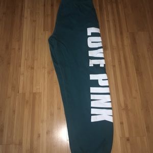 Green vs pink "campus sweatpant"
