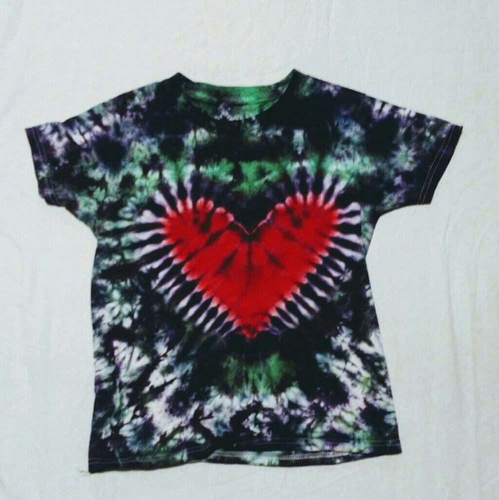 Tie Dye heart tshirt