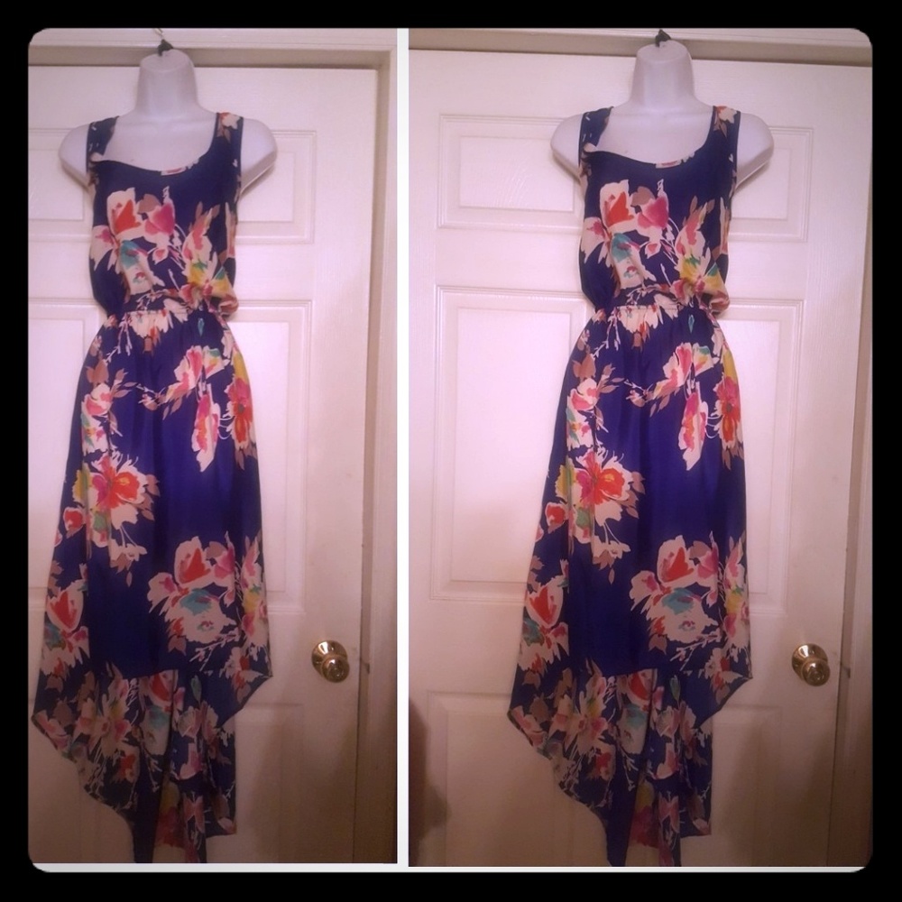 Beauiful floral print flowy high low summer dress
