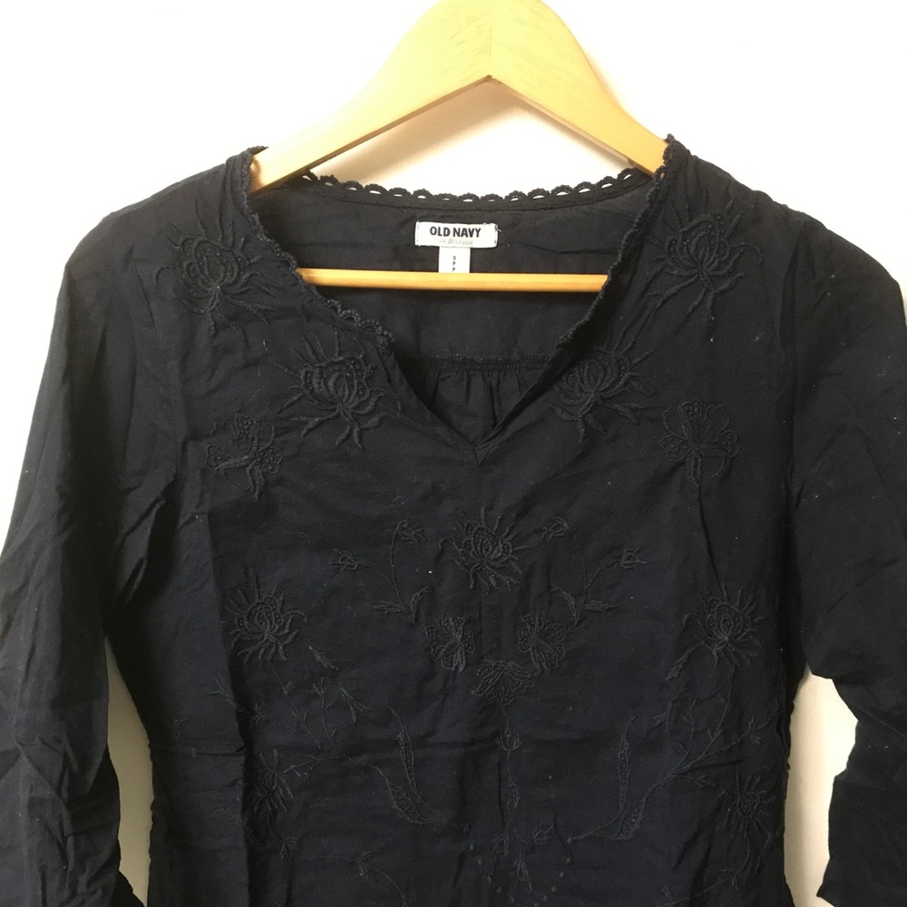 Embroidered navy tunic